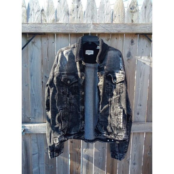 FWRD Denim Jean Jacket Black Distressed Ripped Size XL - Picture 1 of 11